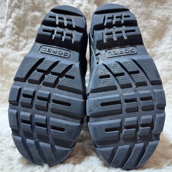 SOREL *Flurry* Drawstring Winter Boots with Lining - Picture 2 of 15